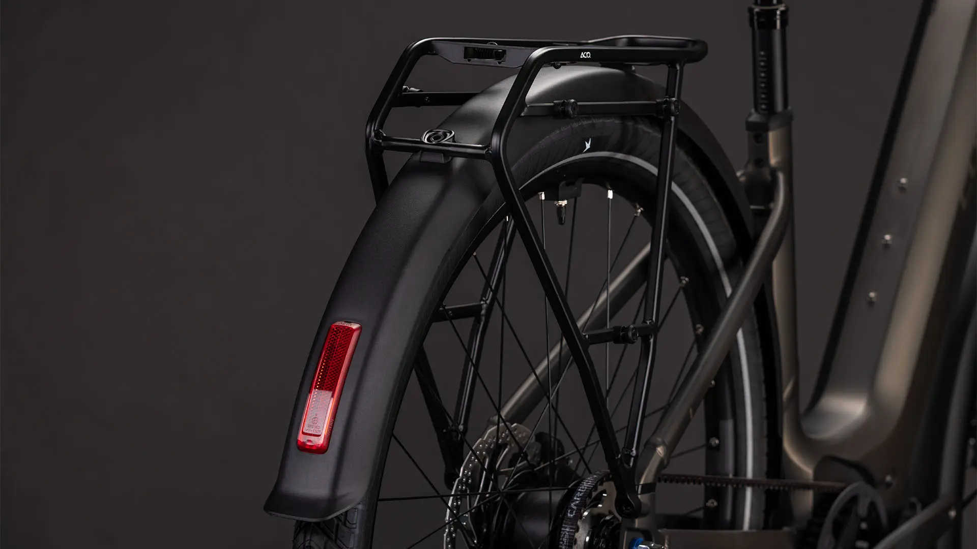 Cube Touring Hybrid Comfort SLX 800 – Trekking kerékpár (2026) - Image 5