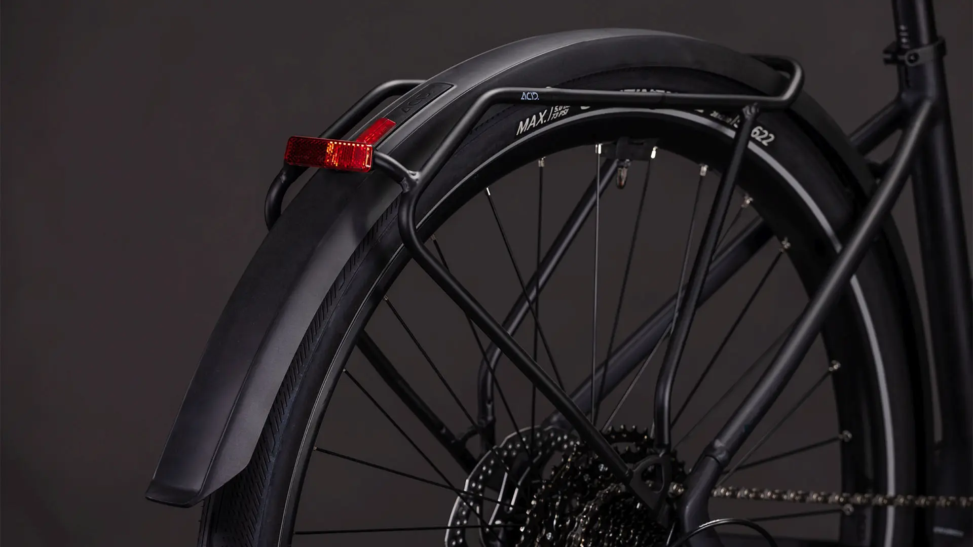 Cube Editor Hybrid Pro 400X FE városi e-bike - Image 6