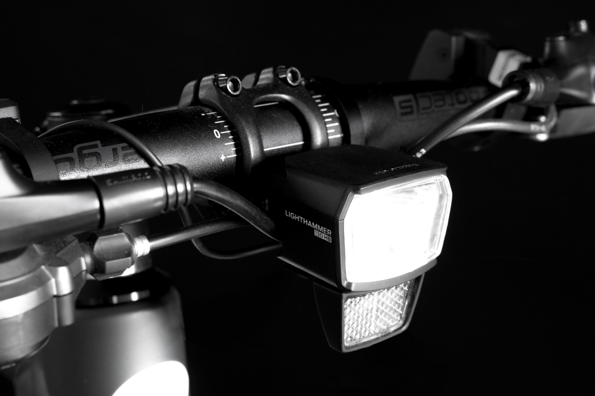 Trelock LS 930 HB-LIGHT HAM130 ZL 400-318/ 350 ebike akkumulátor első lámpa - Image 3