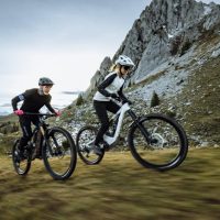 marka oldal kinek ajájuk scott